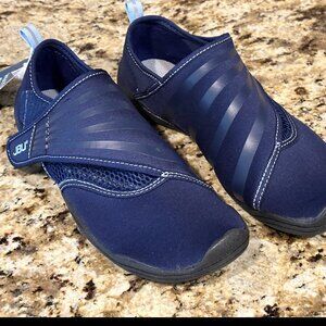 JBU Women's ARIEL WATER READY Outdoor Sports Water  Size 9.5 NAVY BLUE NEW (E/P)